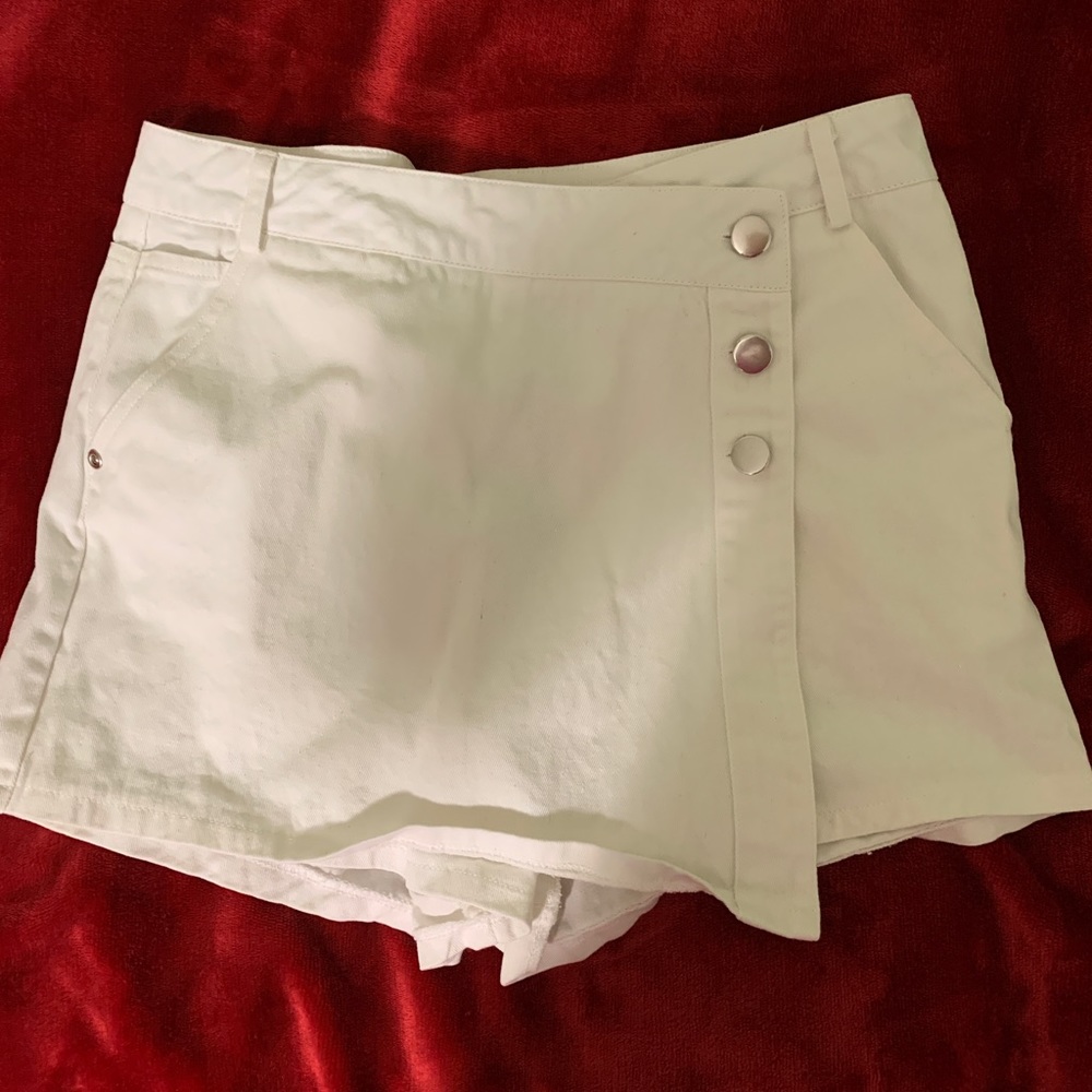White jean skort